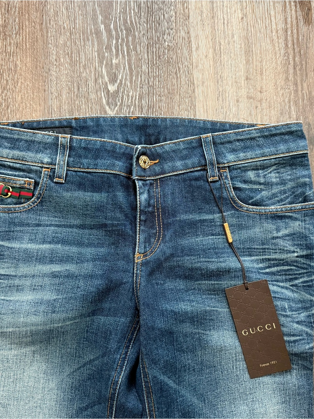 Vintage Y2K Gucci Blue Washed Slim Straight Jeans - Picture 2 of 9